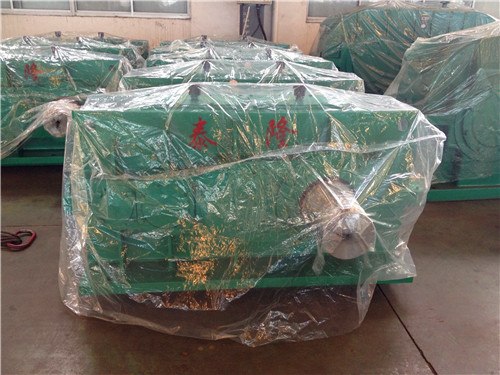 如何保證減速機(jī)與電機(jī)聯(lián)接時的潤滑到位?