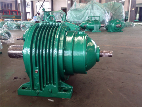 行星擺線針輪減速機偏心軸承預緊力調整方法