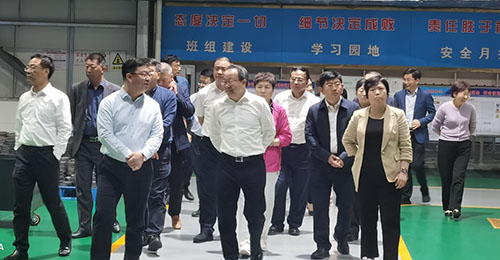 山西省政協副主席李曉波率“培育壯大智能產業，加快推動智能化發展”調研組參觀考察江蘇泰隆集團